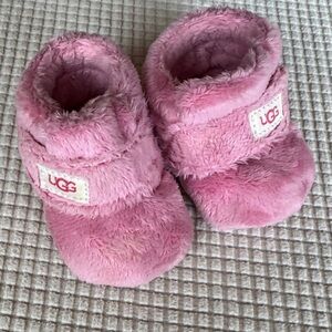 UGG Kids Pink Fuzzy Slippers